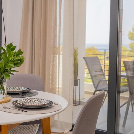 Ammira Mare Apartment Agia Pelagia Екстериор снимка