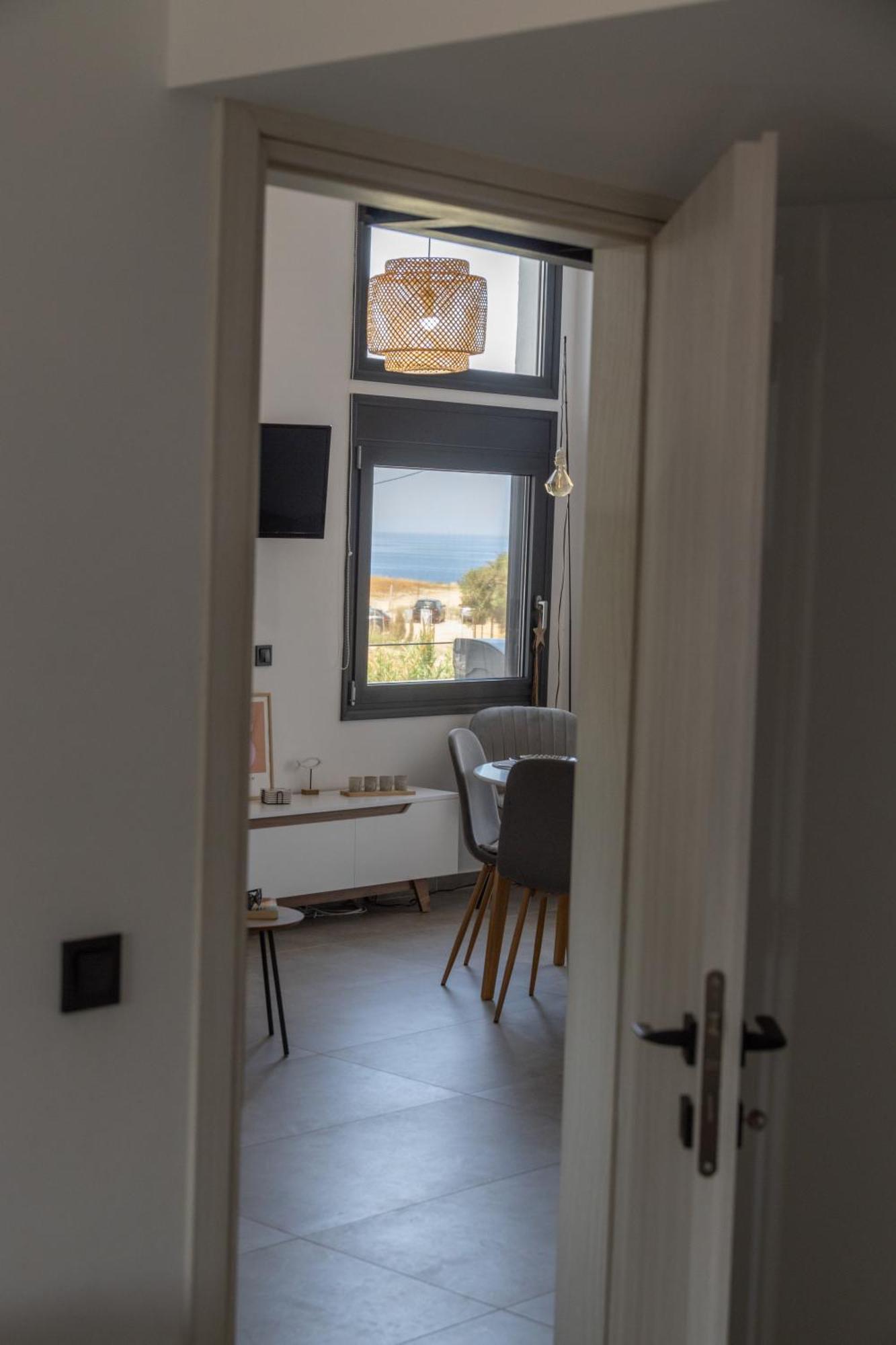 Ammira Mare Apartment Agia Pelagia Екстериор снимка