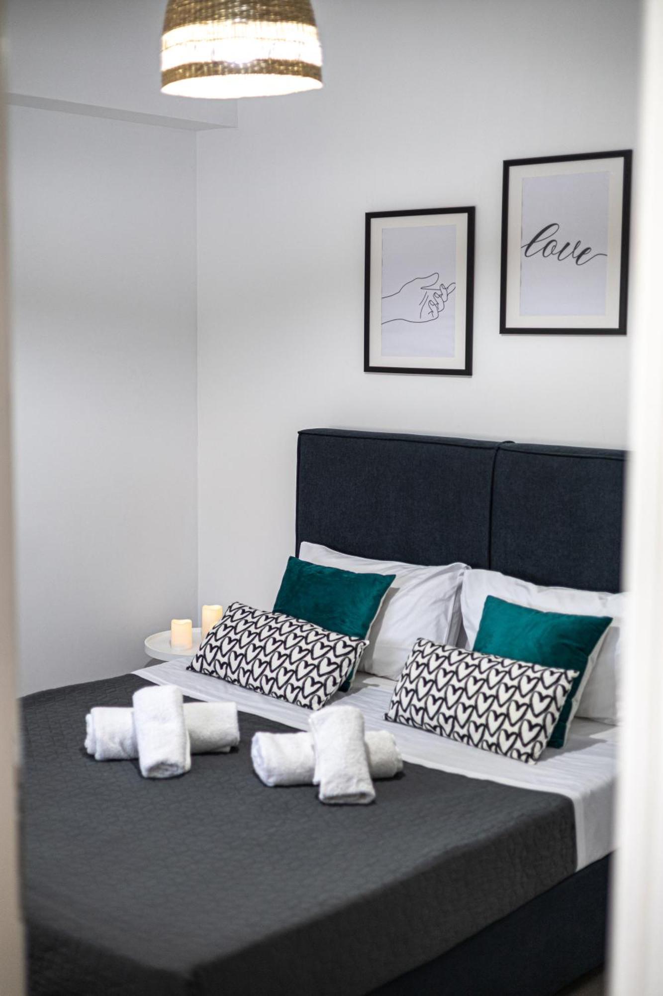 Ammira Mare Apartment Agia Pelagia Екстериор снимка