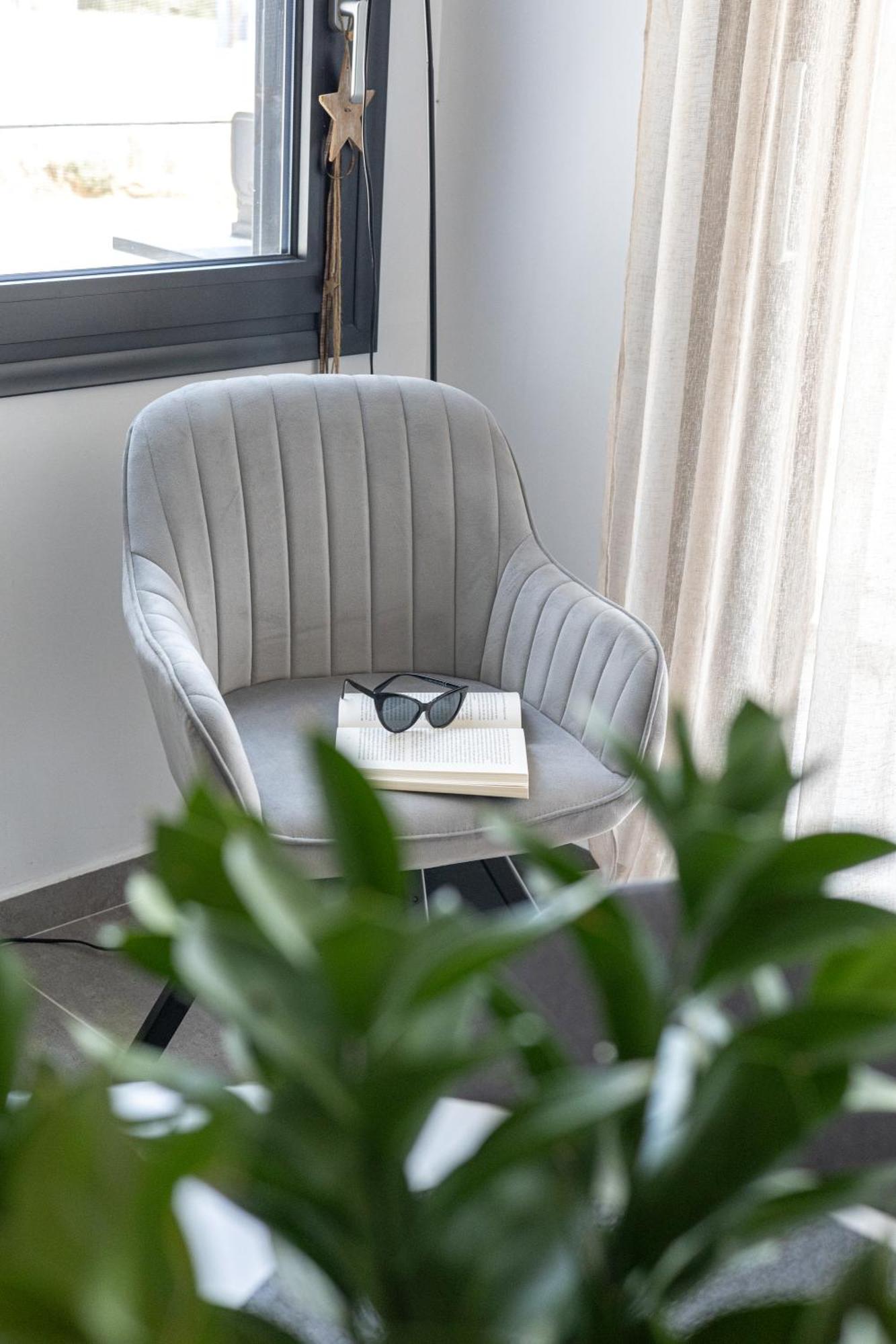 Ammira Mare Apartment Agia Pelagia Екстериор снимка